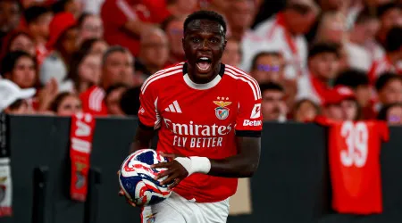 Otamendi solidário com Bruma no Benfica: "Força, irmão..."