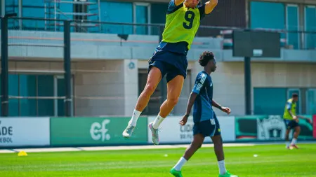 Até nos treinos. Cristiano Ronaldo voltou a Portugal e já ecoou um 'Siii'