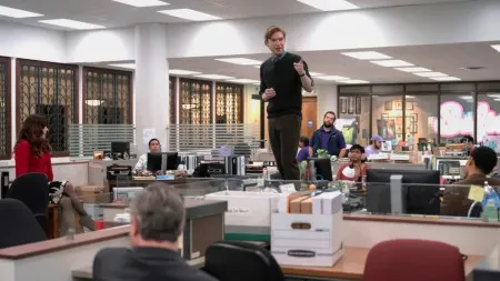 Criadores de 'The Office' regressam com nova série. Eis o 1.º trailer