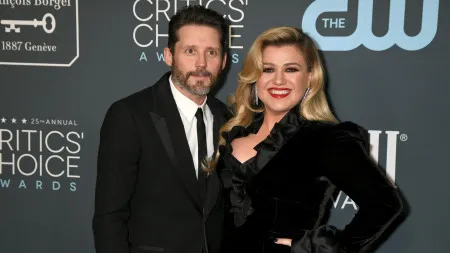 Morreu o ex-marido de Kelly Clarkson. Tinha 48 anos