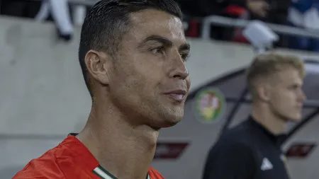 Há imagens de Cristiano Ronaldo com símbolos palestinianos: São reais?