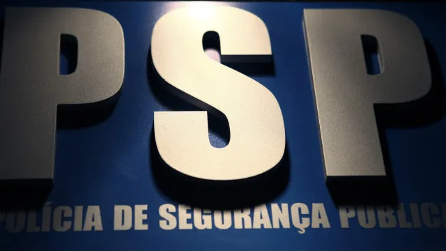 
                    PSP fiscaliza agência de viagens em operação em duas freguesias lisboetas
                