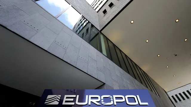
                    Bruxelas quer reforçar Europol com tecnologias e melhorar cooperação
                