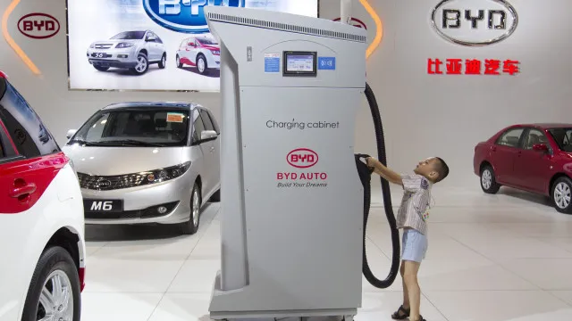 Exportações de carros elétricos da China para o Brasil subiram 221%