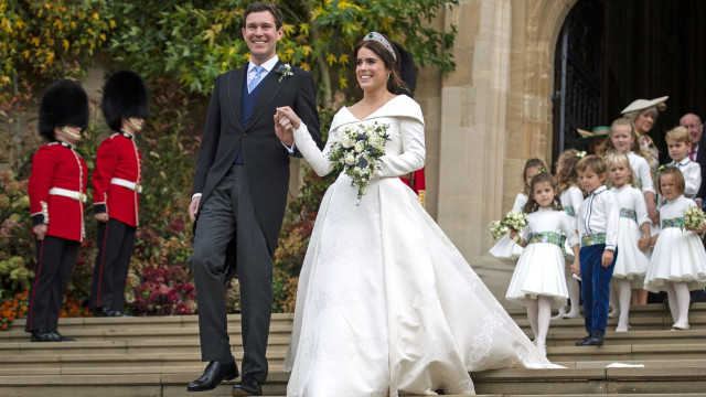 Reveladas imagens do bolo de casamento da princesa Eugenie