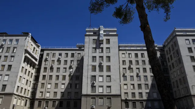 
                    Mais de 20 profissionais terão de devolver milhares. IGAS vigia processo
                