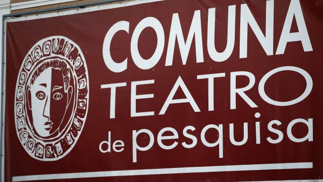 
                    Teatro da Comuna apresenta 