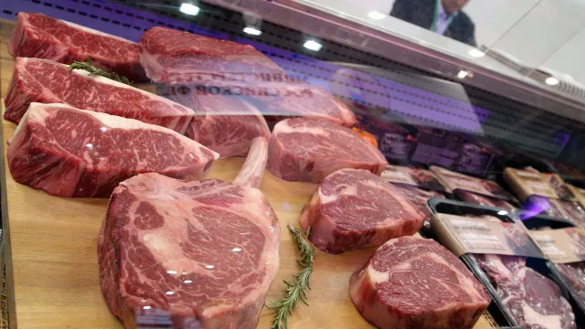 
                    Brasil endurece tom contra UE por exigências sanitárias sobre carne
                