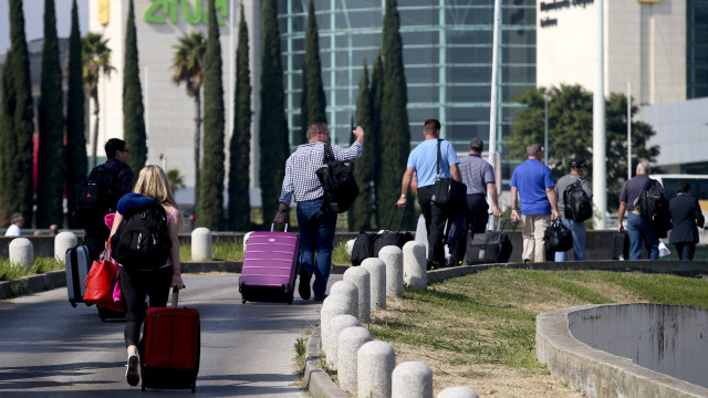 MP pede impugnação de decisões para obras no aeroporto de Lisboa