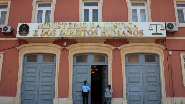 Todas as províncias angolanas estão a emitir Bilhete de Identidade