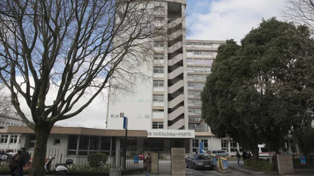 
                    Mais de 20 cirurgiões do IPO do Porto entregam escusas de responsabilidade
                