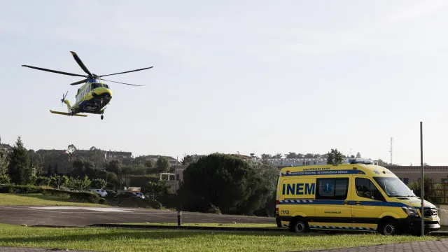 
                    A25 reaberta em Albergaria após aterragem de helicóptero do INEM
                