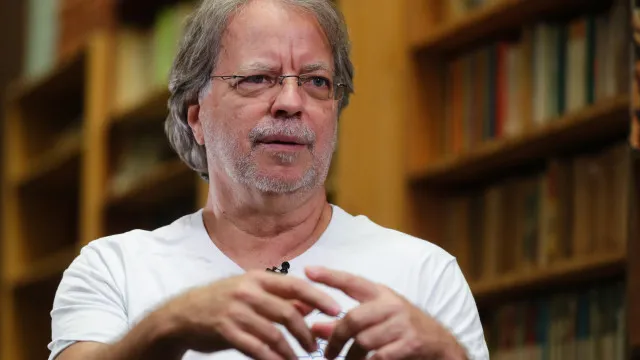 
                    Honoris Causa a Mia Couto reconhece 