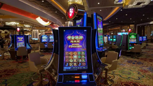 
                    Receitas dos casinos em Macau voltam a registar variação negativa de 8,4%
                