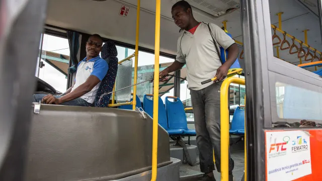 
                    Moçambique prevê adquirir mais 360 autocarros para reforçar transportes
                