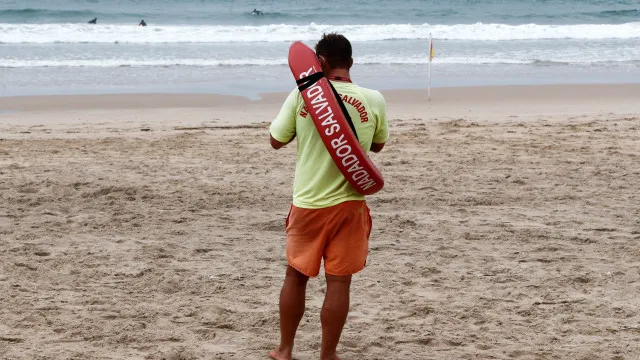
                    Associação da Fonte da Telha alerta para perigos novos no mar
                