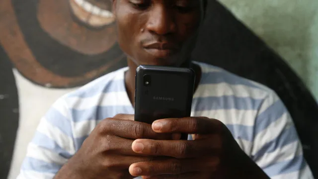 
                    Angola tem 28 milhões de utilizadores de telemóveis
                