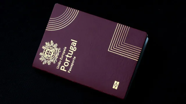 Número de pedidos de asilo recua 37% em 2025 em Portugal