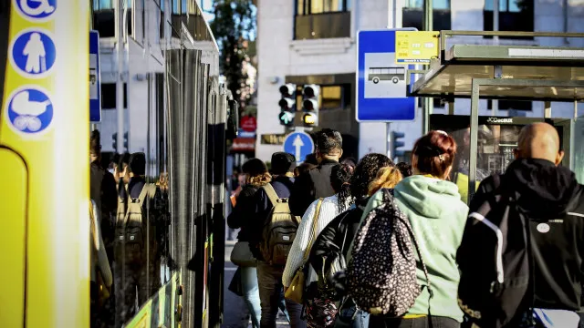 Governo passa a fazer pagamento por conta por passe gratuito jovem