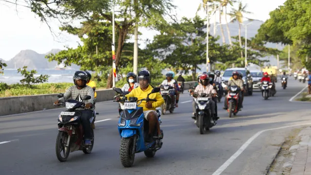 
                    Polícia indonésia desmantela contrabando de veículos para Timor-Leste
                