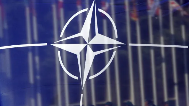 
                    NATO aprova investimento em rede de abastecimento de combustível
                