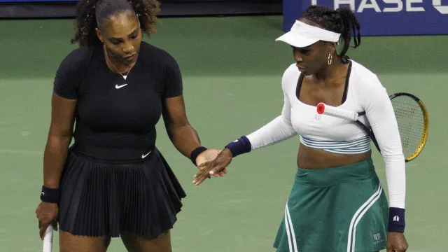 
                    Serena e Venus Williams recebem 'wild card' para Wimbledon
                