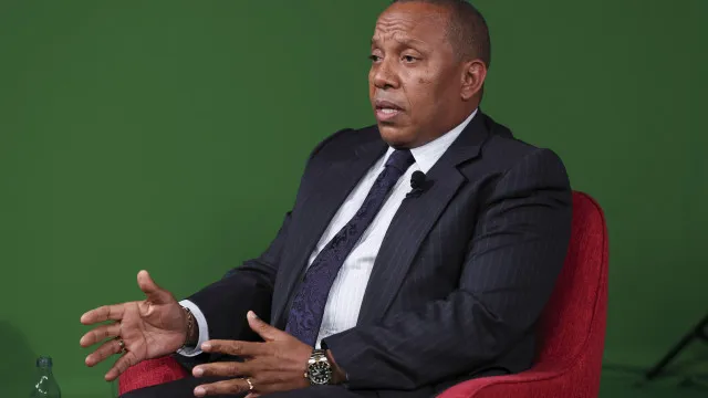 São Tomé abre processo-crime contra ex-primeiro-ministro Trovoada