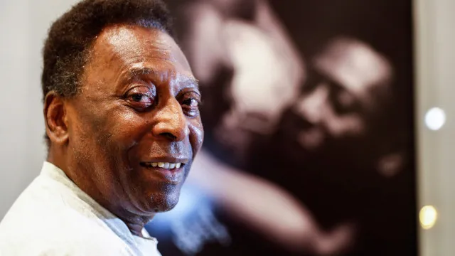 
                    Mundial2026: Pelé é o único tricampeão mundial da história do futebol
                