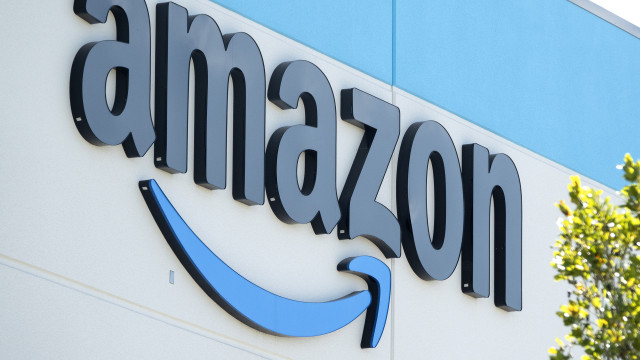 Amazon supera pela primeira vez os três biliões de dólares em bolsa