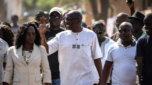 
                    Principal líder da oposição na Guiné-Bissau colocado em prisão preventiva
                