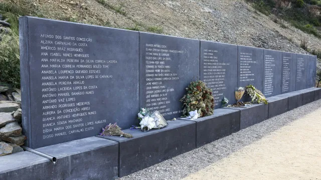 
                    Pedrógão: Depressão Kristin fez danos no Memorial a Vítimas de Incêndios
                