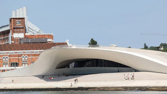 
                    MAAT inaugura exposições da Coleção Fundação EDP e Guerra Colonial
                