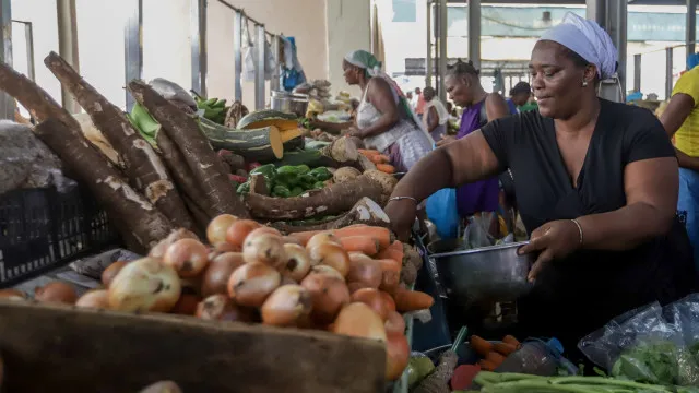 
                    Cabo Verde regista taxa média de inflação de 2% a 12 meses em março
                