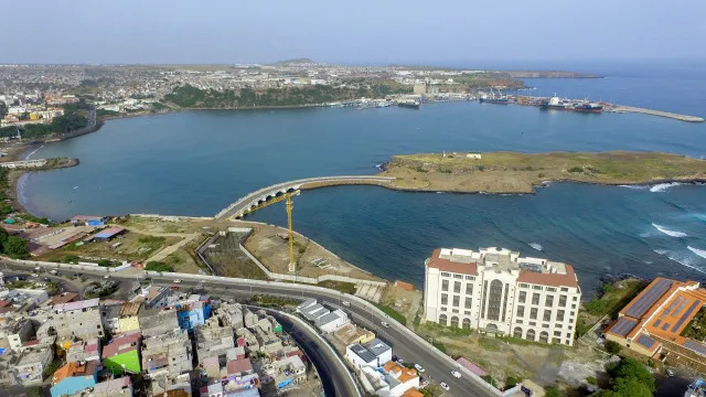 Governo cabo-verdiano aprova plano de ordenamento costeiro de Santiago