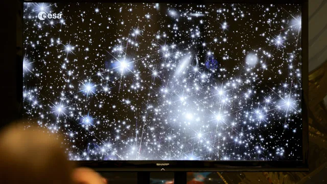 Telescópio Euclides descobre 31 dos mais antigos quasares