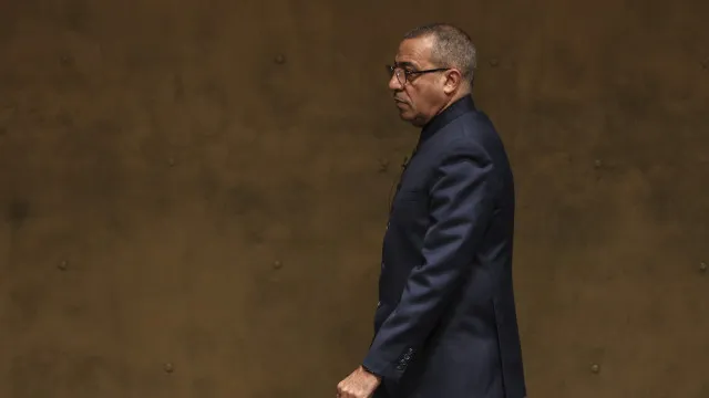 EleiÃ§Ãµes em SÃ£o TomÃ©: Carlos Vila Nova assina pacto de nÃ£o agressÃ£o
