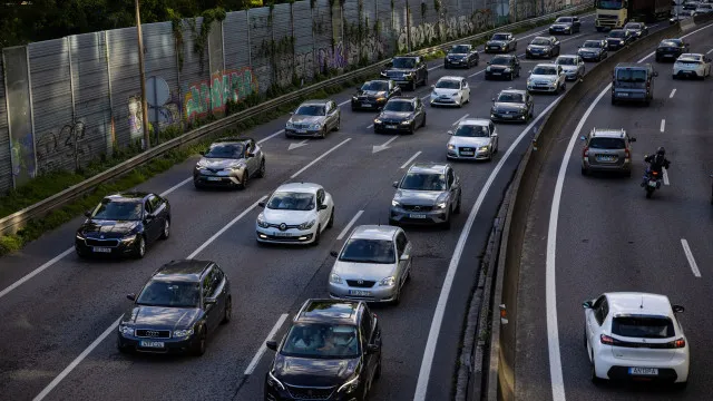 
                    Proibição de pesados na VCI em dias úteis arranca a 15 de setembro
                