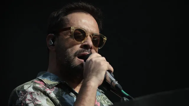 AntÃ³nio Zambujo e UxÃa na Fortaleza de ValenÃ§a no festival IKFEM