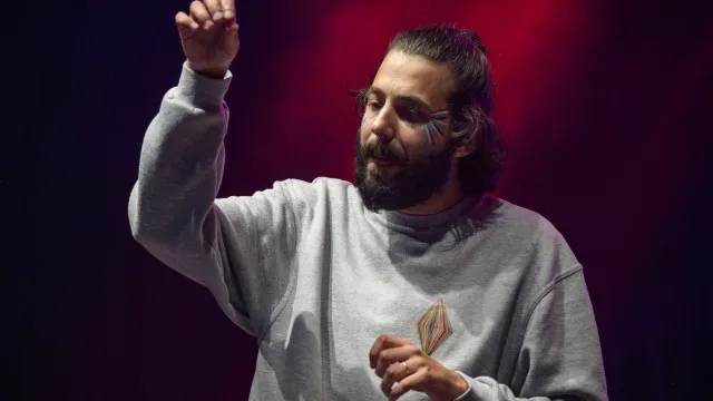 
                    Mau tempo: Concertos solidários com Salvador Sobral, Mariza, GNR e mais
                