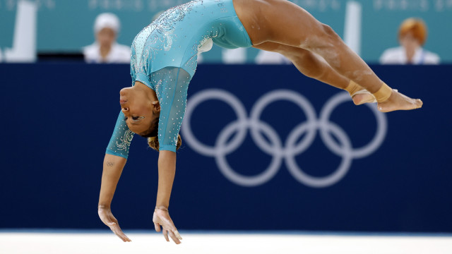 Rebeca Andrade vence ouro no solo em que Biles foi prata em Paris'2024