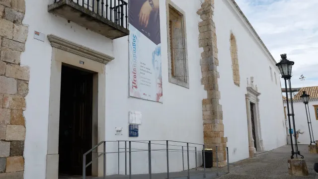 
                    Faro recebe exposição do Museu Nacional de Arte Antiga
                
