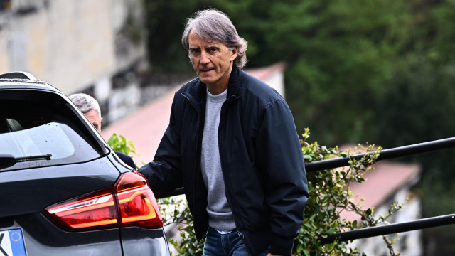 Oficial: Roberto Mancini volta a ser selecionador italiano