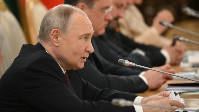 Putin propõe negociações diretas com a Ucrânia a 15 de maio em Istambul