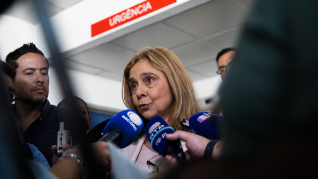 Greve do INEM? PS quer audição urgente da ministra da Saúde