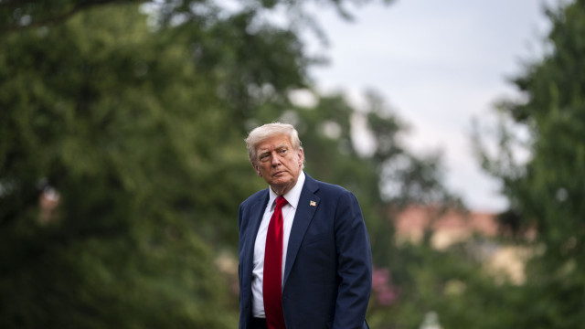 Trump anuncia envio de sistemas de defesa antiaérea Patriot para Ucrânia