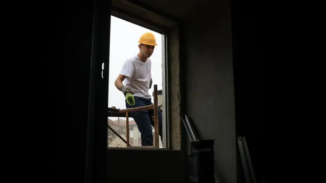 LicenÃ§as de construÃ§Ã£o e reabilitaÃ§Ã£o habitacional caem 7,4% atÃ© maio