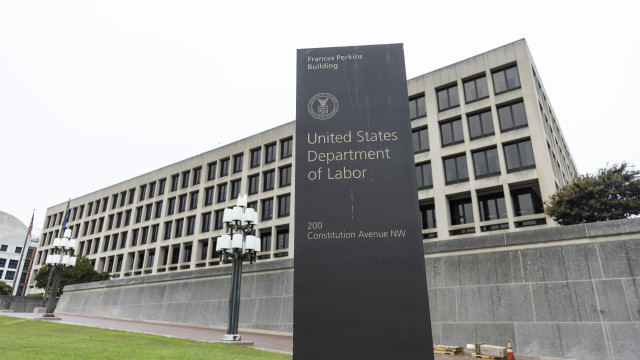 Trump nomeia conservador para gabinete de Estatísticas do Trabalho 
