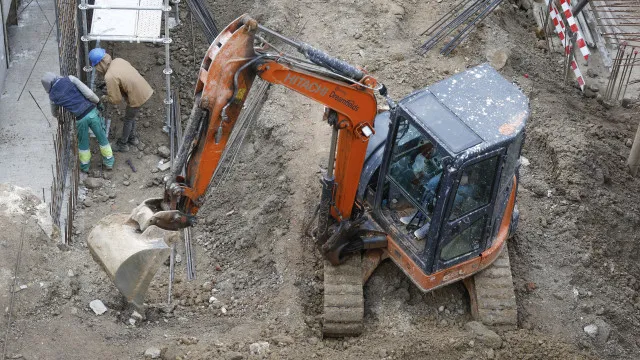 
                    Taxa de emprego atinge 76,1% na UE em 2025. É um recorde
                