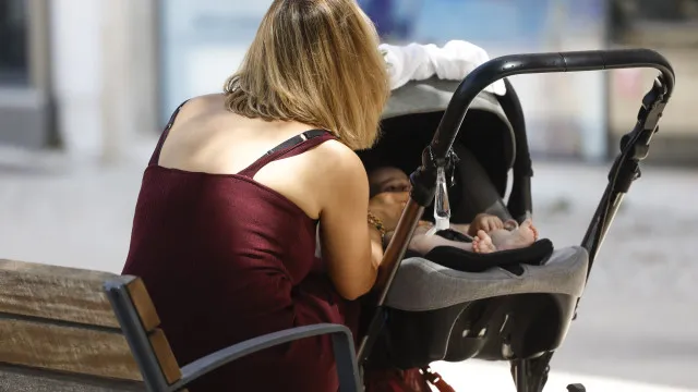 
                    Nascimentos atingem no 1.º trimestre valor mais alto da última década
                