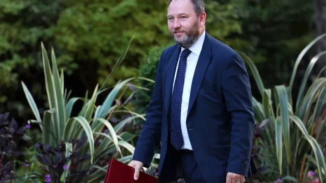 
                    Dados médicos de 500 mil britânicos colocados à venda na China
                